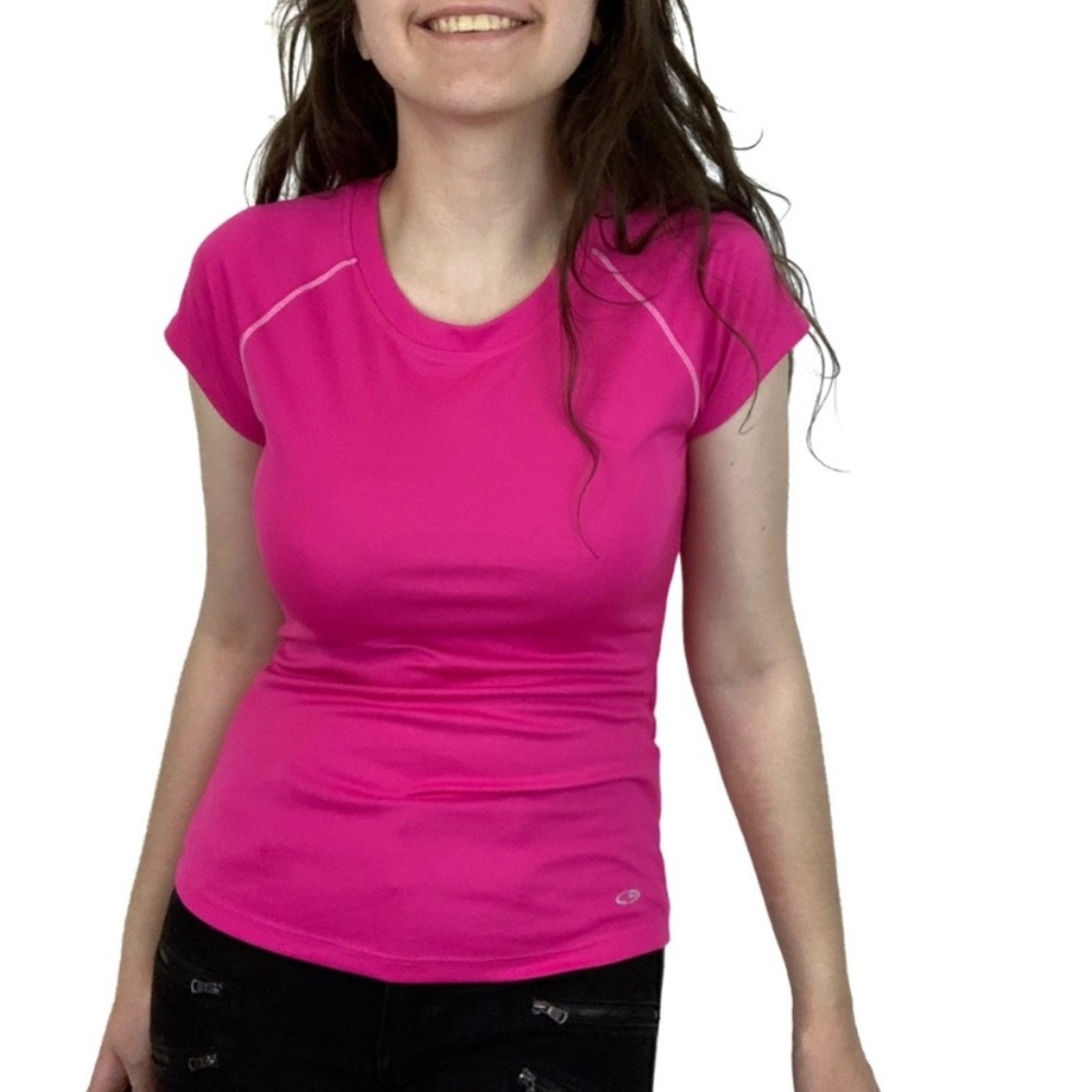 🎀 5/$20 🎀 Champion Pink Sports Tee semi fitted size medium